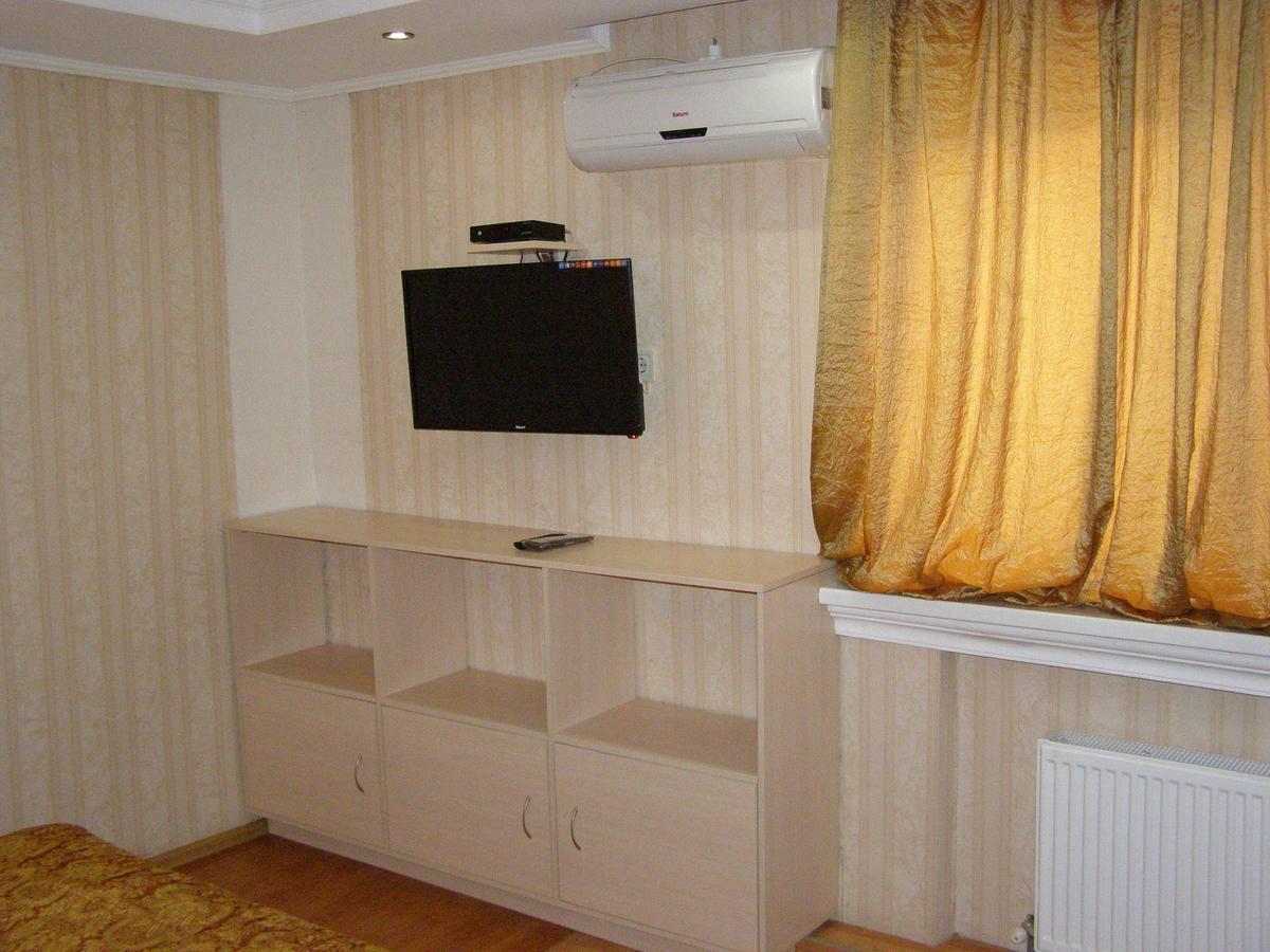 Sadok Hotel Kiev Buitenkant foto